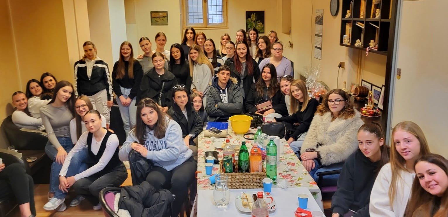 WhatsApp Image 2025-12-12 at 16.